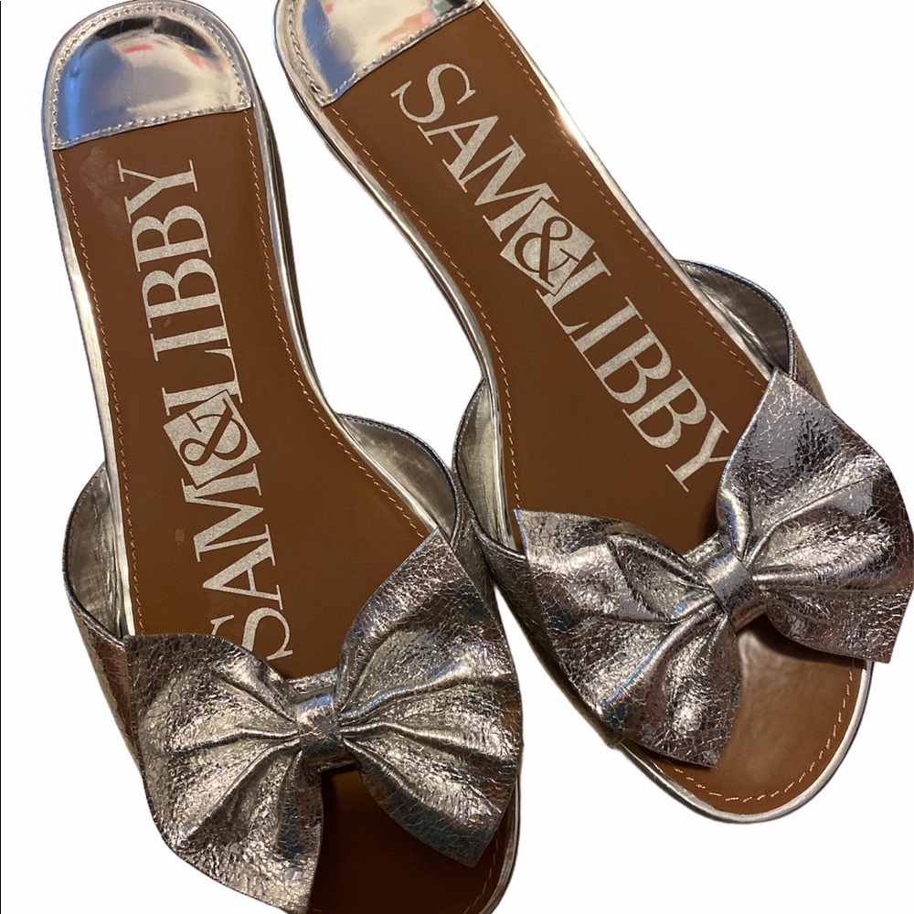 Woman’s sandals